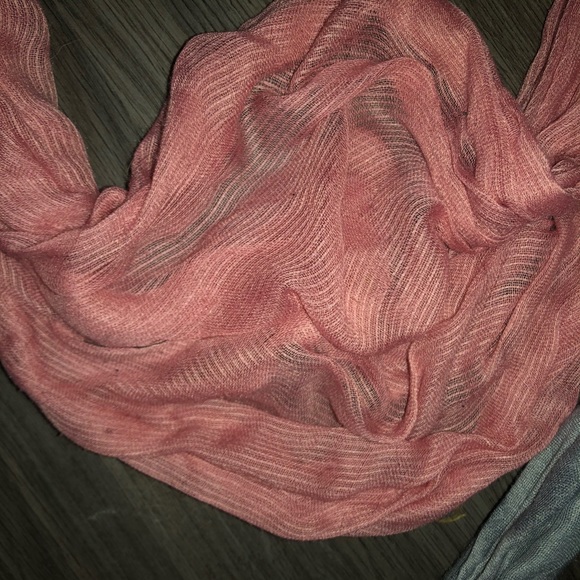 Scarves - Picture 2 of 3